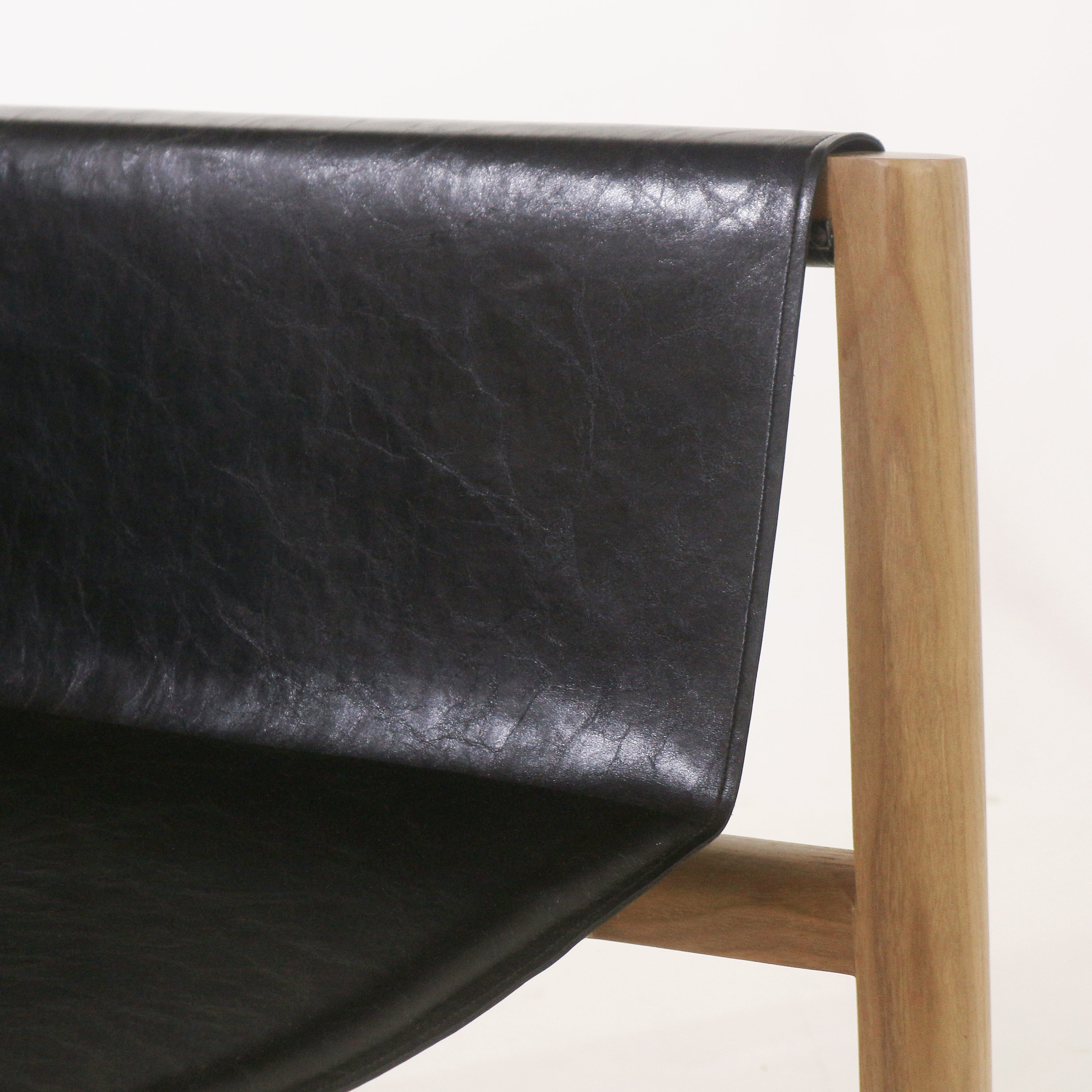 Toronto Leather & Teak Lounge Chair Teak